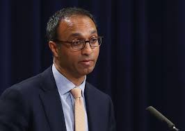 Welcome to the investors trading academy talking glossary of financial terms and events. Google Antitrust Judge To Divest Funds That Own Alphabet Stock Bloomberg