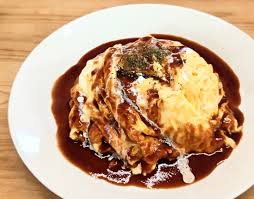 『とろ～り卵とチーズのデミグラスオムライス』