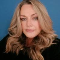 Brenda Barr's Instagram, Twitter & Facebook