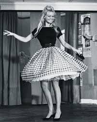 See more of 1950's fashion on facebook. The 13 Most Iconic Looks Of The 50s Who What Wear