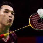 Nelson Heg Wei Keat (right) with former partner Teo Ee Yi, he is now  partnering Low Juan Shen.