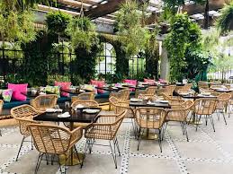 16 Top Spots For Patio Dining In Miami Outdoor Restaurant Patio Restaurant Patio Outdoor Restaurant