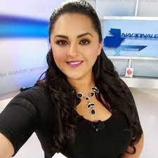 We would like to show you a description here but the site won't allow us. Vivian Vasquez On Twitter Feliz Dia D
