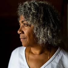 Amazon.com: When the Horses Whisper: The Wisdom of Wise and Sentient  Beings: 9781937907167: Berne, Rosalyn: Books