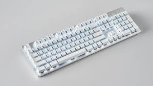 Fn and ctrl and then whichever number lights up, click on it and it switches the color. Razer Pro Type Review Techradar