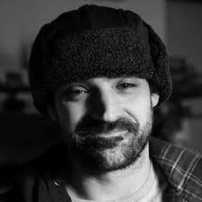 Cracked Lenses: A sinister mystery eBook : McIntyre, L.J.: Amazon.co.uk:  Kindle Store