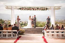 Las Vegas Wedding Ceremony At Rio Secco Golf Club Near Henderson Photo Gin And Sake Officiant Angie Fr Las Vegas Weddings Vegas Wedding Wedding Minister
