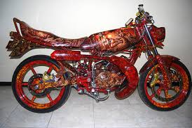 Apabila anda masih bingung coba lihat berbagai contoh modifikasi yang sudah kami siapkan yang bisa anda jadikan sebagi referensi. 50 Gambar Modifikasi Rx King Keren Terbaru Modif Drag