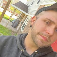 Credit: Damien Shaw Spill the tea guys and dolls. We're nosey