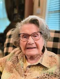 Juanita Lyles's Instagram, Twitter & Facebook