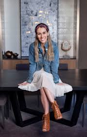 As you can imagine, this makes choosing the best real estate company to work for very difficult for newer and experienced agents alike. Shannon Sutton Broker With Baird Warner Chicago Agent Magazine My Style