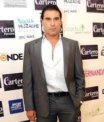 Dr mario eduardo yañez gonzalez. Eduardo Yanez Y Sus Parejas People En Espanol