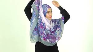 Nak cari tudung bawal ala aidijuma? Tutorial Tudung Bawal Bidang 60 Talika 1 By Lujina Scarf Youtube