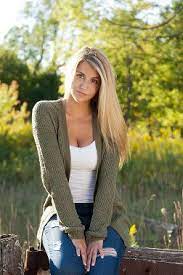 Pin On High School Senior Portraits