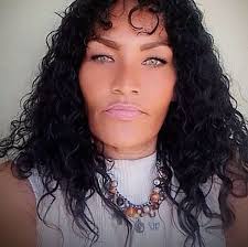 Amanda Noble in people