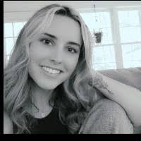 Michelle Gamache's Instagram, Twitter & Facebook