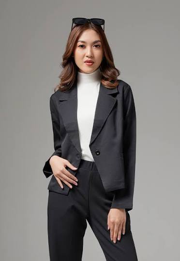 Blazer Elegan Wanita