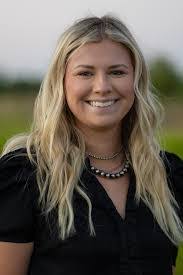 Haley Nabors's Instagram, Twitter & Facebook