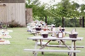 Picnic Wedding Reception Styling One Fine Day Sudlandische Hochzeit Hochzeitsideen Im Freien Alternative Hochzeit