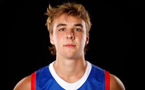 A need to be great: Young rivals and veteran Western Bulldogs inspire Ryley  Sanders