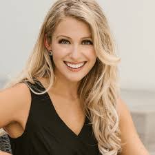 Tia Lake's Instagram, Twitter & Facebook