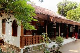 Rumah adat dki jakarta adalah rumah adat suku betawi, yang dianggap sebagai masyarakat asli jakarta. Rumah Adat Betawi Hunian Khas Penduduk Asli Jakarta Yang Penuh Filosofi Rumah123 Com