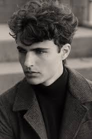 Chris Vento's Instagram, Twitter & Facebook