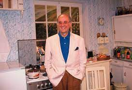 Later he temporarily joined the german conservative party cdu. Fydmvs7iohw2qm