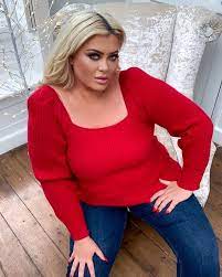 The towie legend turned 40 at the end of january, and while many of us. Gemma Collins Expects A Chauffeur Driven Bentley And Thousands Of Roses On Date Nights Aktuelle Boulevard Nachrichten Und Fotogalerien Zu Stars Sternchen