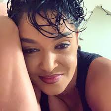 What is the name of the newly opened nail salon