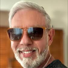 Do NOT go to Mexico. You are putting yourself in extreme danger.