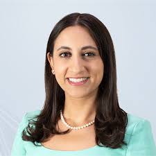 Lloyd Hinton Email & Phone Number