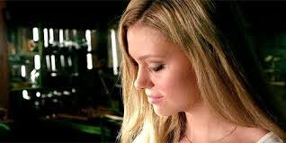 Amelia Adler's Instagram, Twitter & Facebook