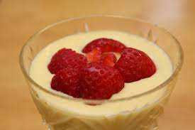 Best ruth chris desserts from ruth chris steakhouse copycat recipes bread pudding. Copycat Ruth S Chris Sweet Vanilla Cream With Berries Berries And Cream Recipe Ruth Chris How Sweet Eats