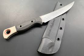 Comparaboo analyzes all benchmade knives of 2021, based on analyzed 3,724 consumer reviews by comparaboo. Meatcrafter Benchmade Blade Is Highly Functional Work Of Art Gearjunkie