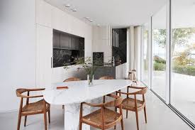 A stylish and hardworking table for all of your spaces: Best Marble Dining Table That Give An Elegant Look