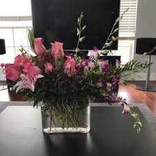 Call to make reservations to get your table for traditional favorites like according to the facebook page, the norman farm market is the oldest farm market in oklahoma still in business. Earl S Flowers And Gifts Flowers Gifts 131 N Porter Ave Norman Ok Phone Number Yelp