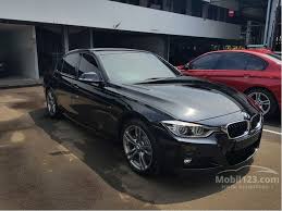 This 330i m sport variant comes with an engine putting out and of max power and max torque respectively. Jual Mobil Bmw 330i 2018 M Sport 2 0 Di Dki Jakarta Automatic Sedan Hitam Rp 982 000 000 4510275 Mobil123 Com
