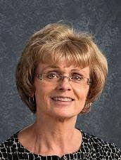 Dana Ruff's Instagram, Twitter & Facebook