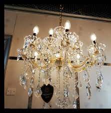 ثريات كلاسيك كريستال ومودرن on instagram ثريا كلاسيكيه كريستال فخم السعر ٦٩٩ريال ceiling lights chandelier decor