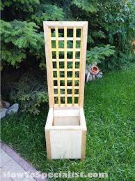 Make sure that the screws that you use are long enough to go all the way through the trellis and into the wall behind it. How To Build A Planter With Trellis Howtospecialist How To Build Step By Step Diy Plans Diy Wood Planters Diy Planters Diy Planter Box