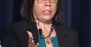 Candidates introduce themselves at Chamber forum