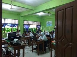 Check spelling or type a new query. Hasil Un Smp 2018 Nilai Turun Daerah Salahkan Mendikbud Nasional Tempo Co