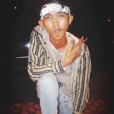 Download mp3 kawan sejalan gratis, ada 20 daftar lagu kawan sejalan yang bisa anda download. Stream Punk Rock Jalanan Penghianat Lirik Lagu By Dani Listen Online For Free On Soundcloud