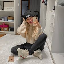 Como vocês sabem , hoje é dia de formaçao de paredão. 457 3 Mil Curtidas 4 462 Comentarios Sammy Sammyofc No Instagram Hoje Tem Formacao De Paredao No Bbb Quem Voces Acham Que Outfits Selfie Mirror Selfie