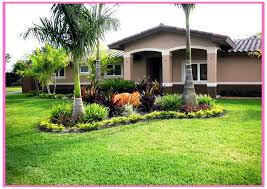 Doğanın kokusuyla, denizin tuzuyla, akşamların esintisiyle gelip kalbine konan. Kucuk Bahceli Evler