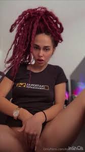 Miss Katrina pussy