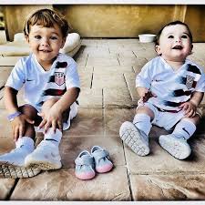 Профил за Landon Donovan