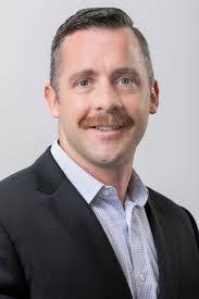 Peter Babiak's Instagram, Twitter & Facebook