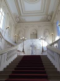 Voici une carte dynamique pour vous aidez. Hotel De Prefecture Des Bouches Du Rhone Marseille Ville France Bouche Du Rhone